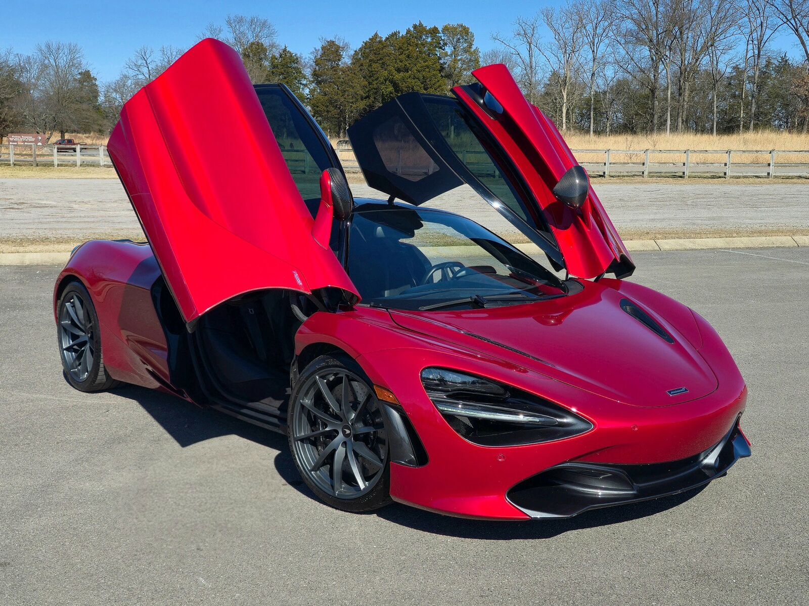 2019 MCLAREN 720S