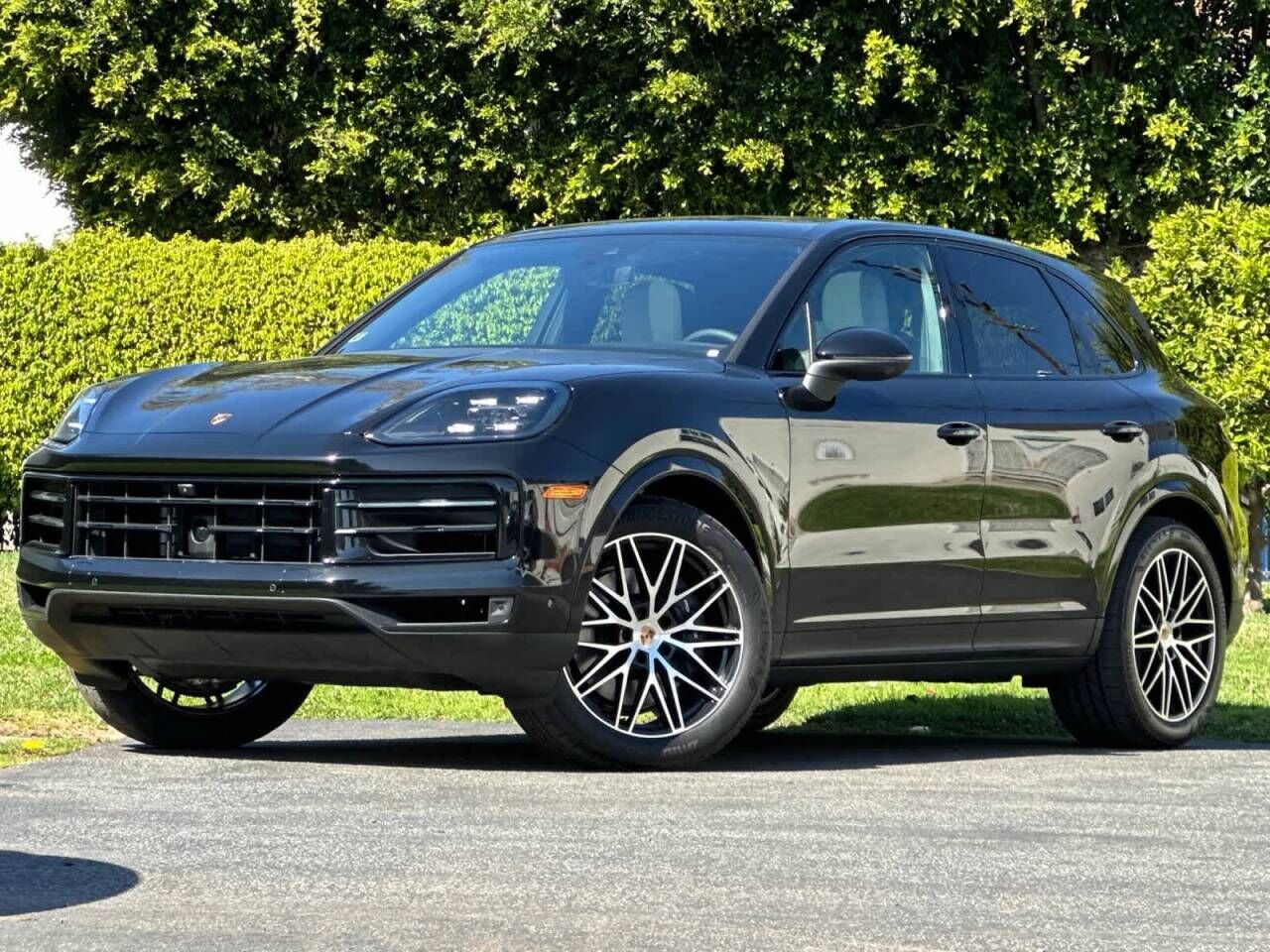 2026 PORSCHE Cayenne