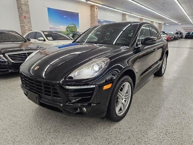 2015 PORSCHE Macan