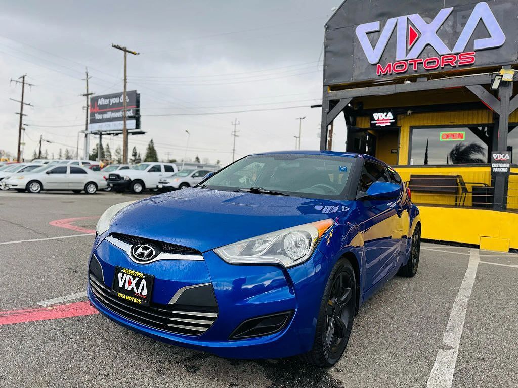 2013 HYUNDAI Veloster