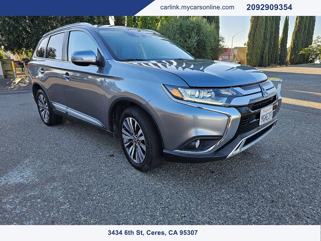 2020 MITSUBISHI Outlander