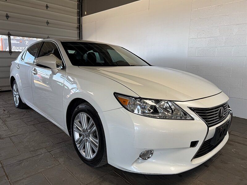 2015 LEXUS ES