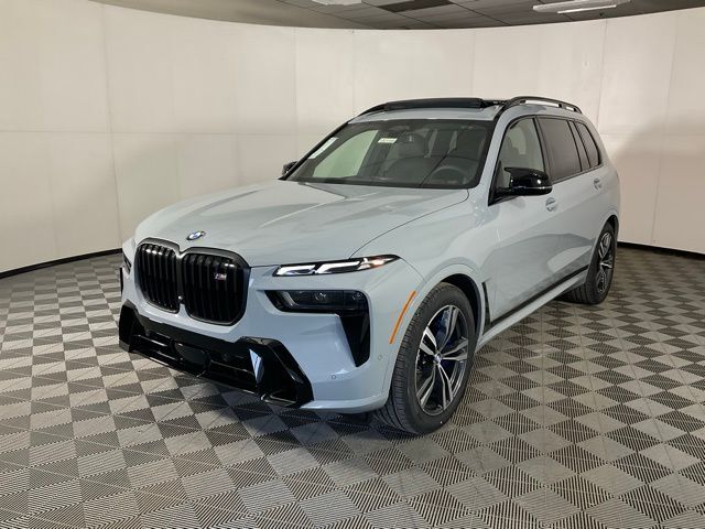 2026 BMW X7
