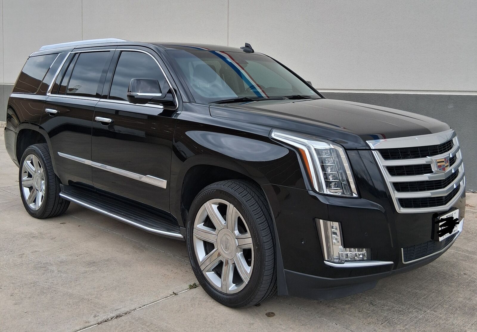 2018 CADILLAC Escalade