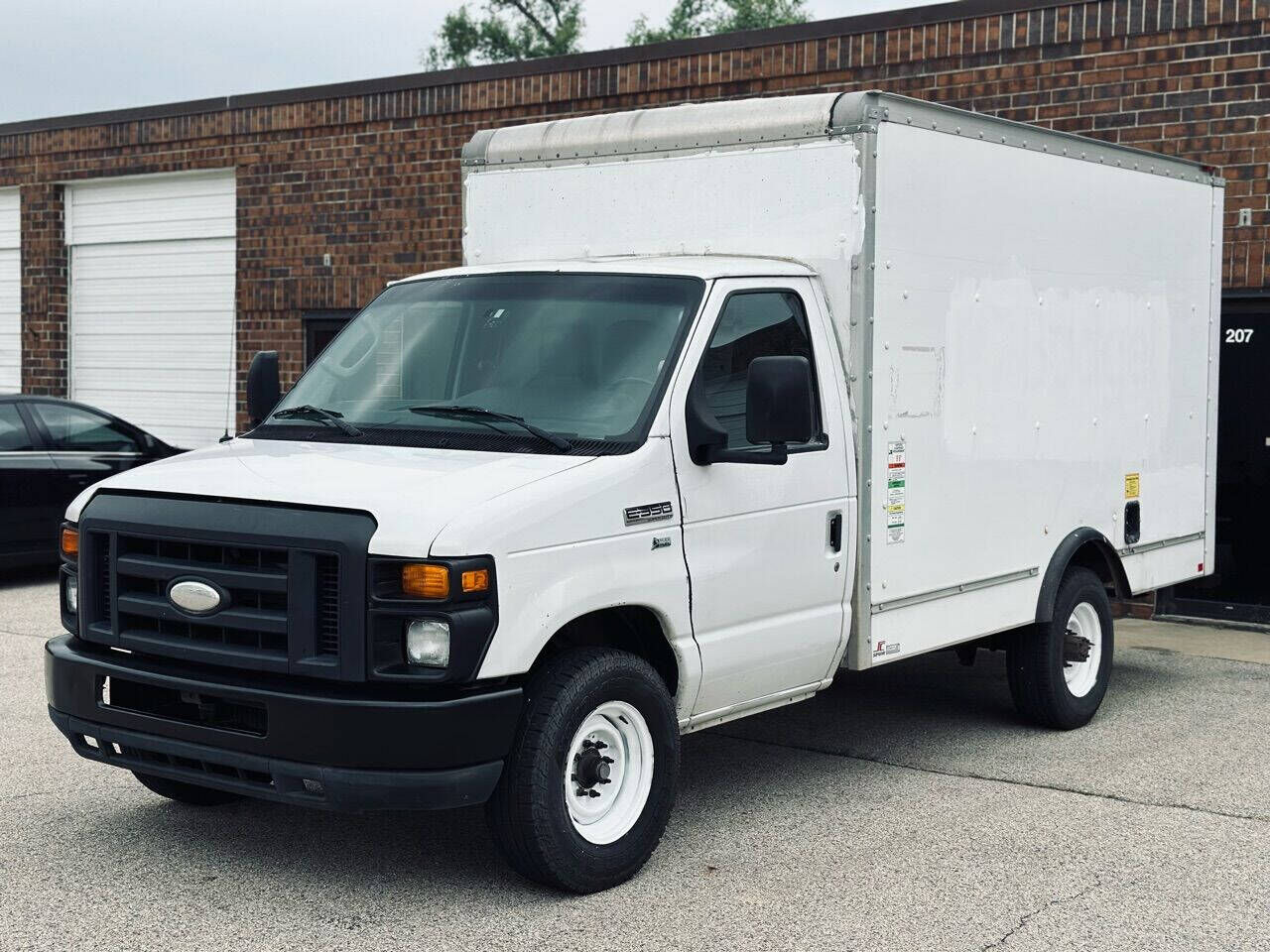 2014 FORD E-350