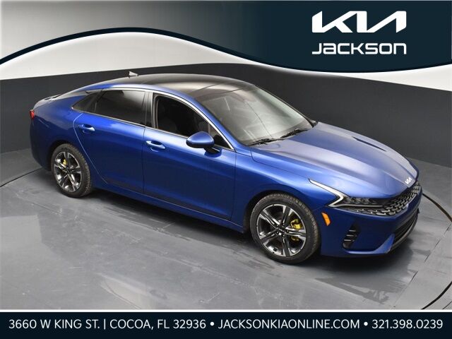 2022 KIA K5