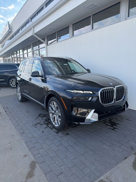 2026 BMW X7