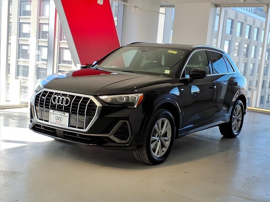 2021 AUDI Q3