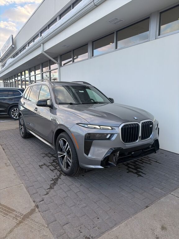 2026 BMW X7