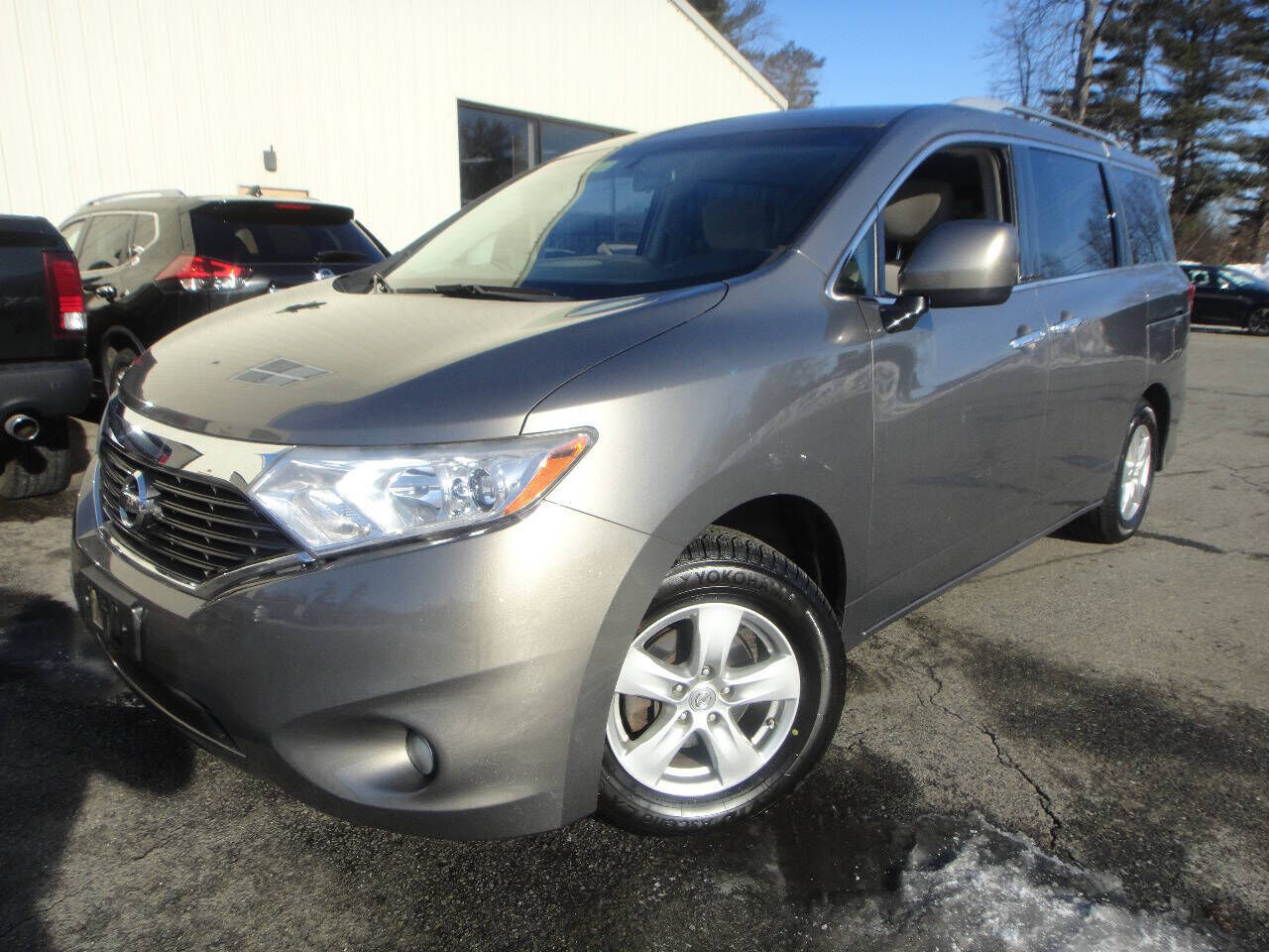 2016 NISSAN Quest