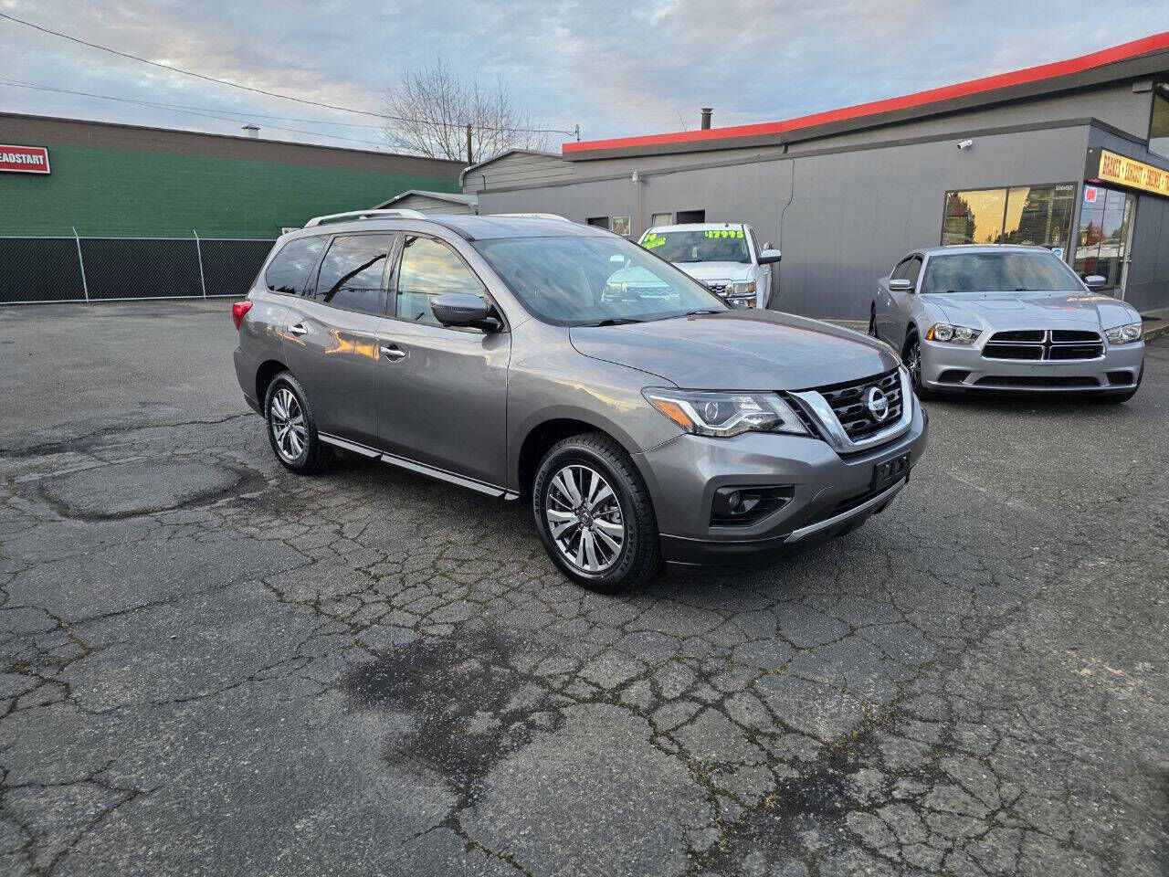2019 NISSAN Pathfinder