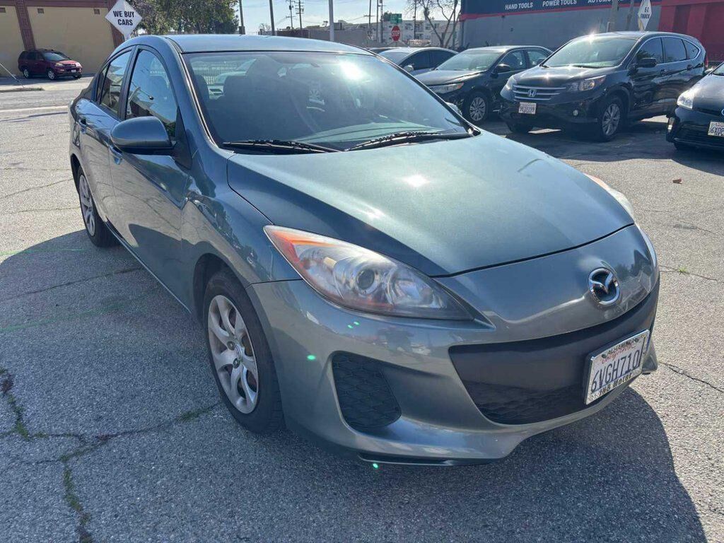 2012 MAZDA Mazda3