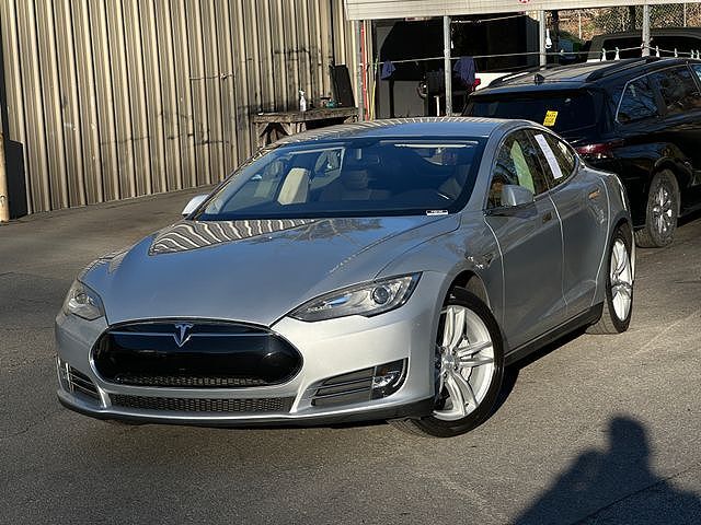 2014 TESLA Model S