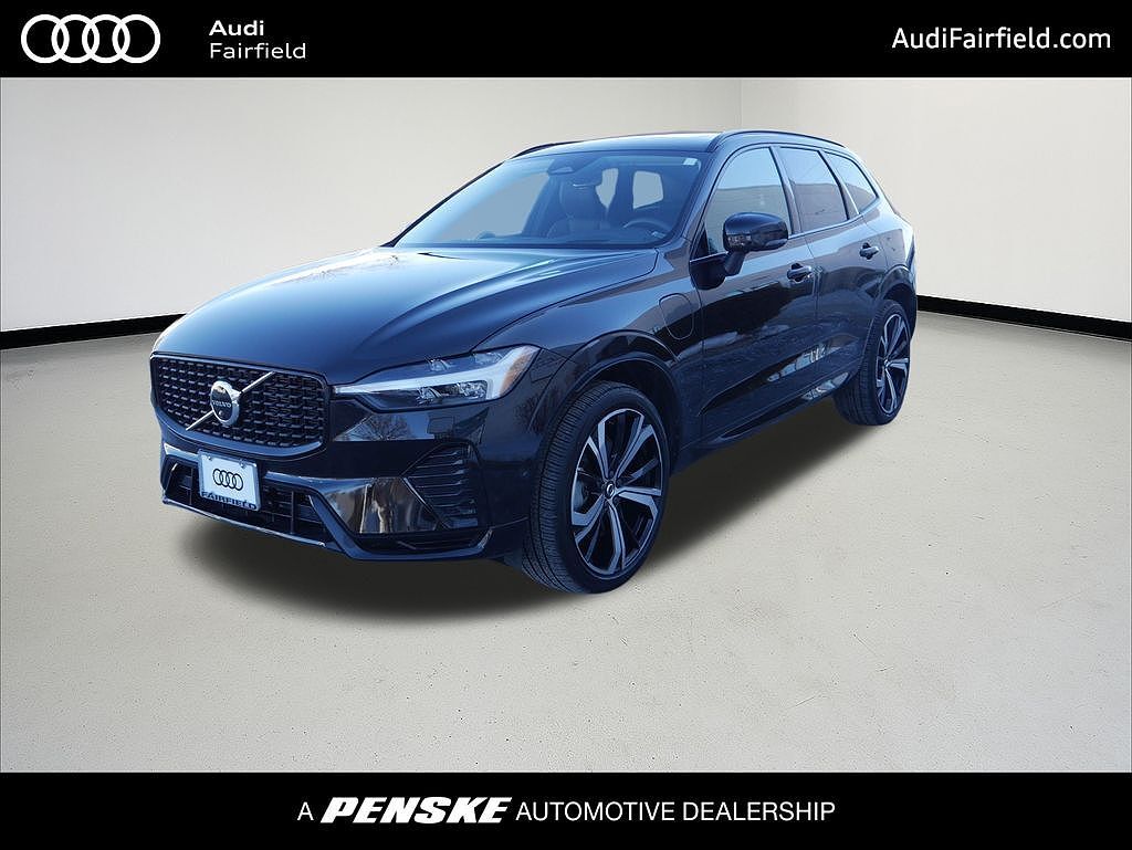 2023 VOLVO XC60