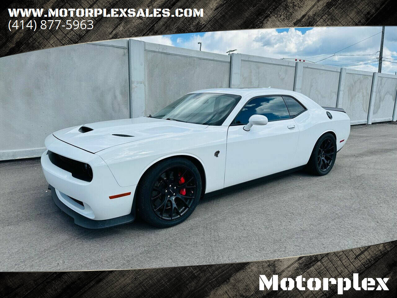 2016 DODGE Challenger