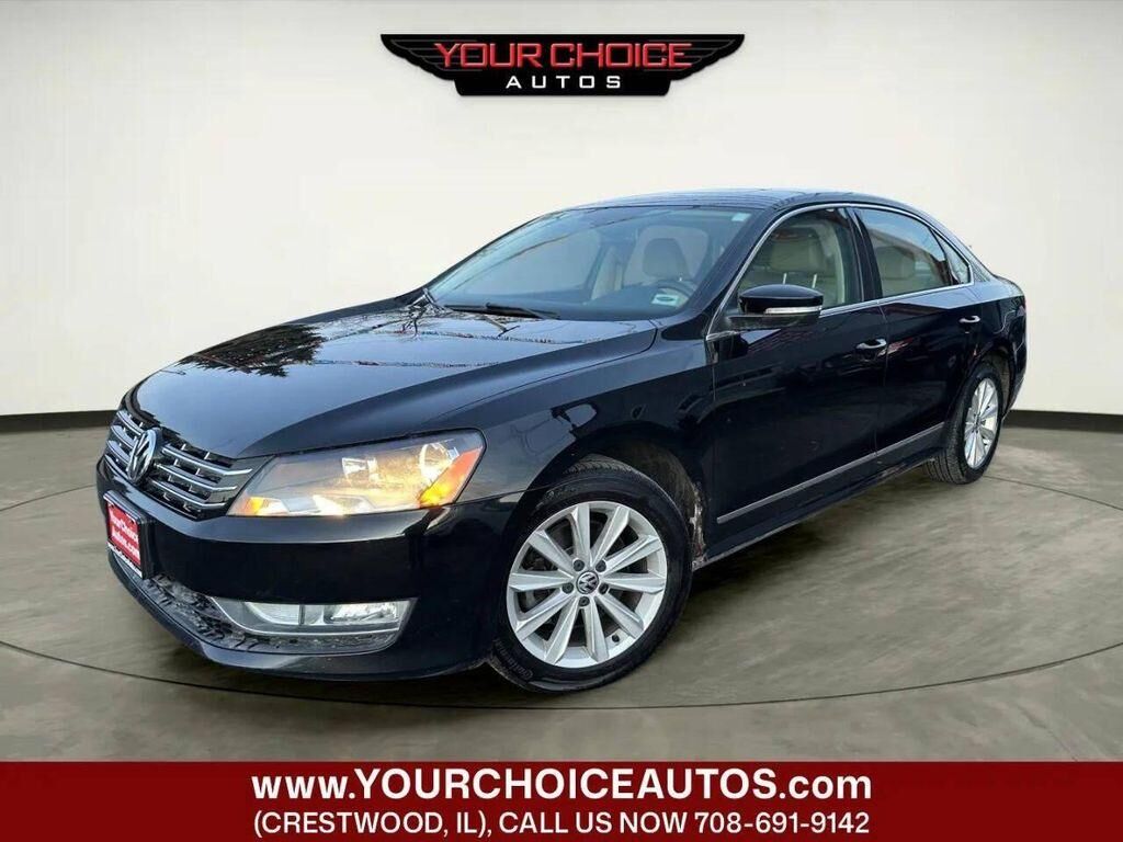 2013 VOLKSWAGEN Passat