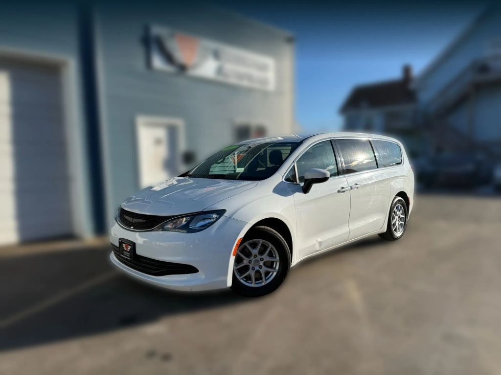 2017 CHRYSLER Pacifica