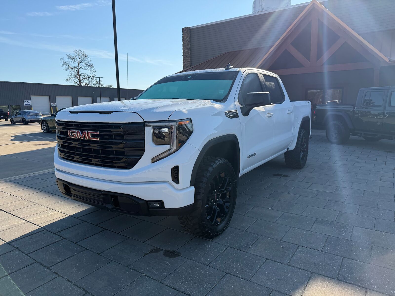 2024 GMC Sierra