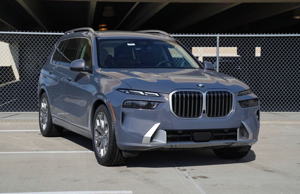 2026 BMW X7