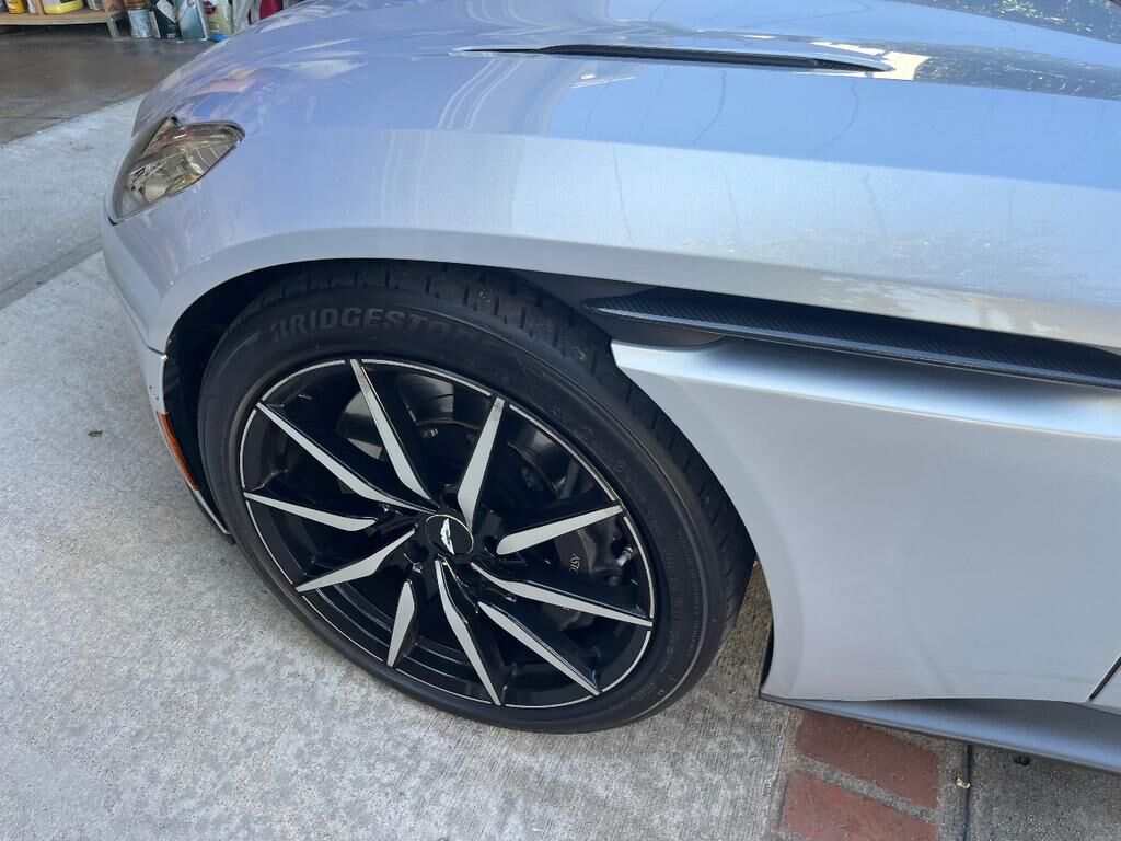 2018 ASTON MARTIN DB11