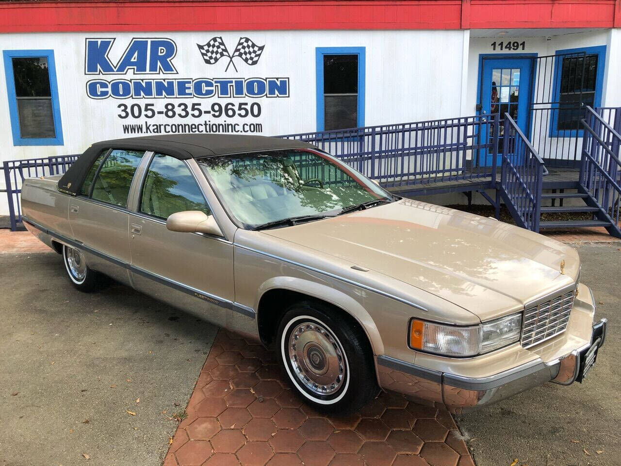 1996 CADILLAC Fleetwood