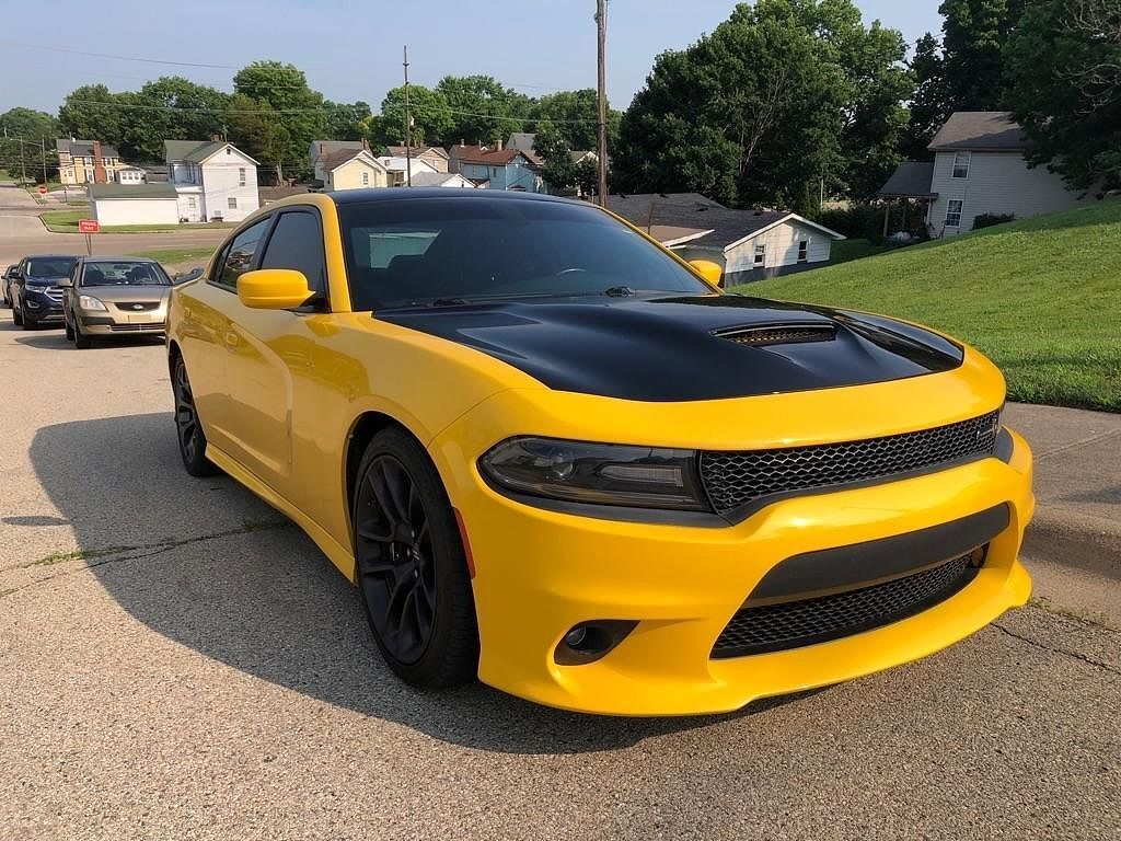 2017 DODGE Charger