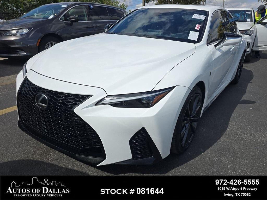 2024 LEXUS IS