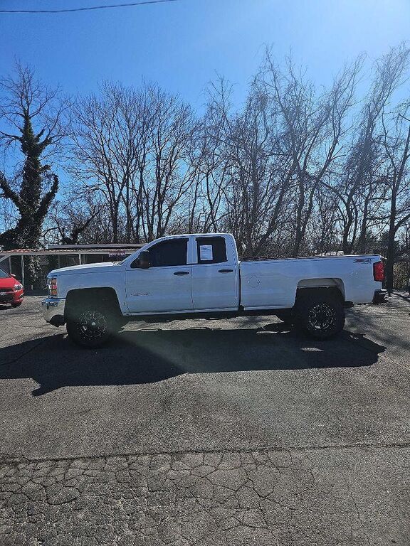 2017 CHEVROLET Silverado