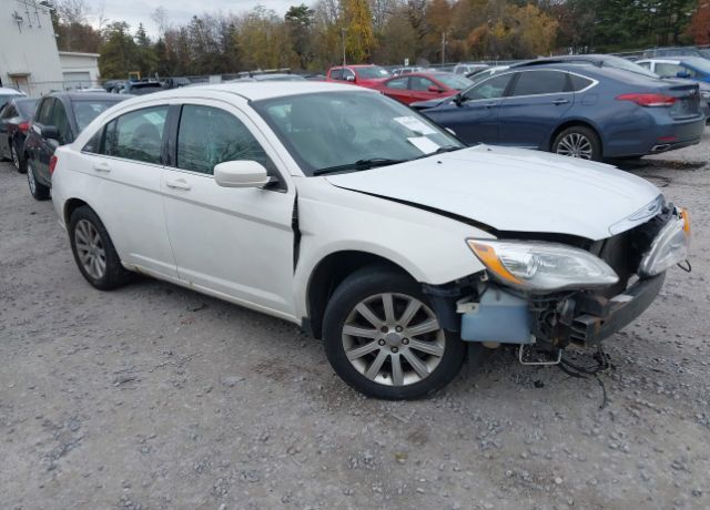 2011 CHRYSLER 200