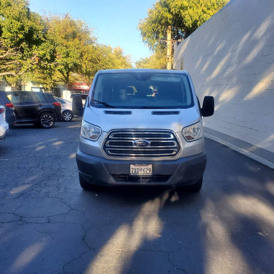 2017 FORD Transit