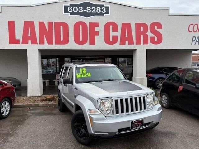 2012 JEEP Liberty