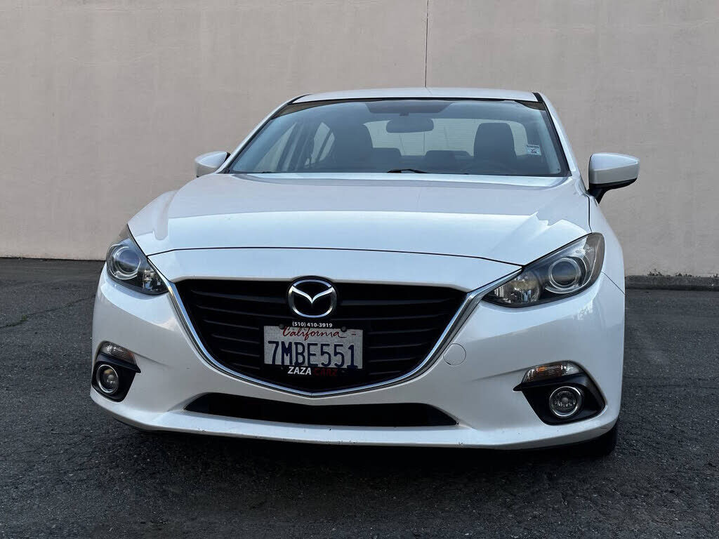 2015 MAZDA Mazda3