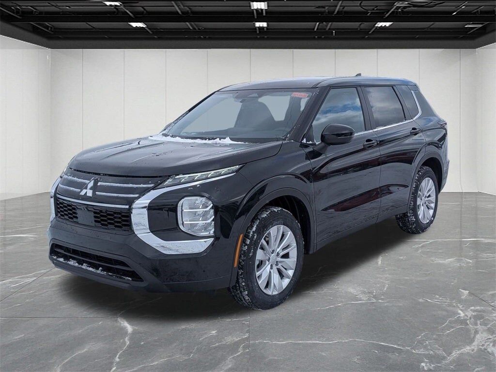 2026 MITSUBISHI Outlander