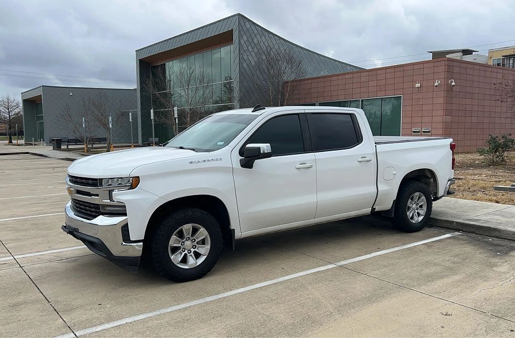 2021 CHEVROLET Silverado