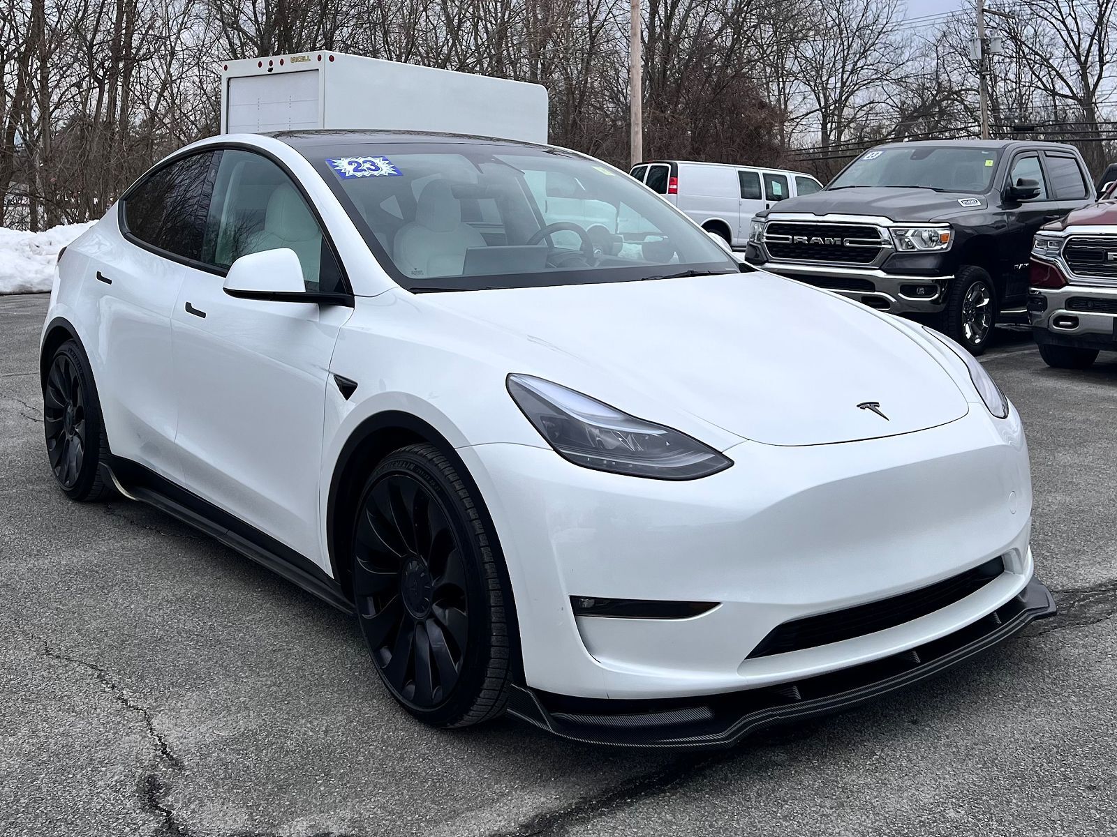 2023 TESLA Model Y