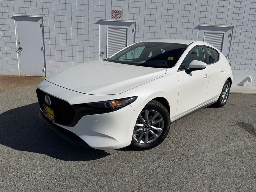2026 MAZDA Mazda3