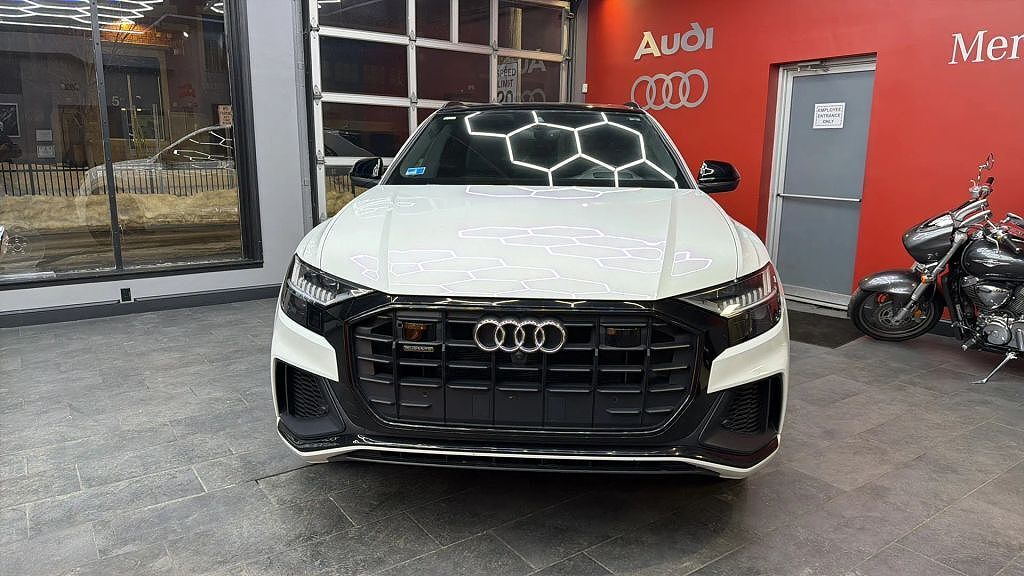 2019 Audi Q8