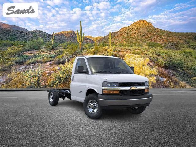 2025 CHEVROLET Express