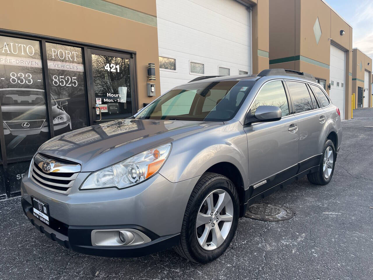 2010 SUBARU Outback