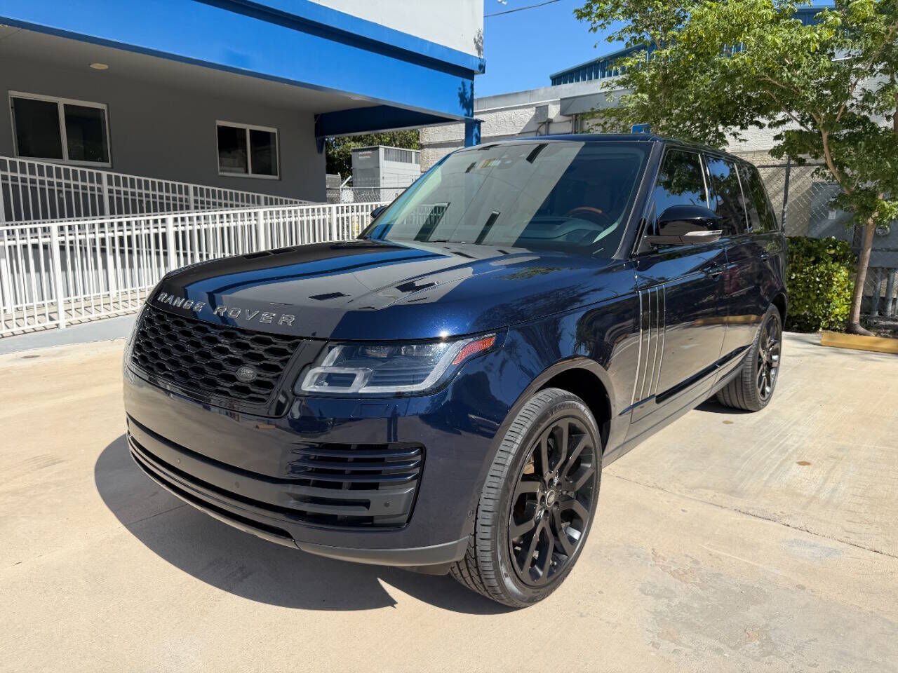 2021 LAND ROVER Range Rover