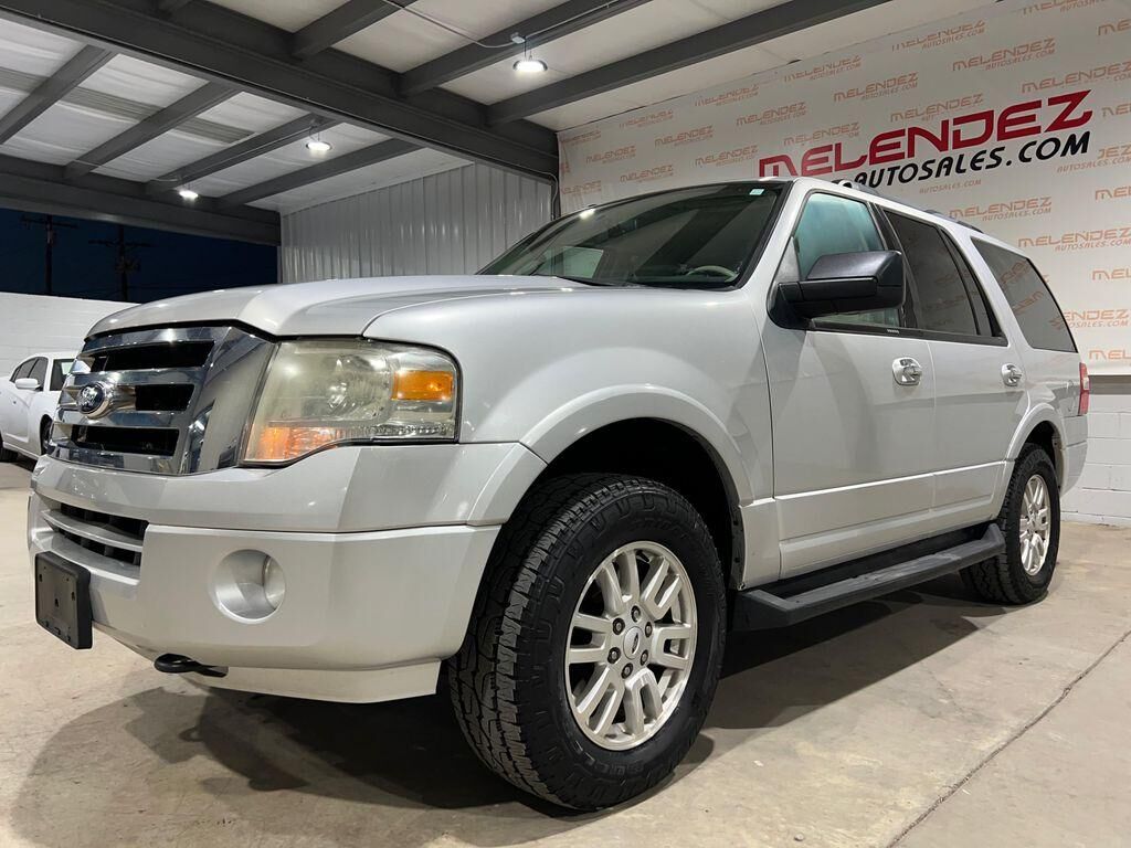2013 FORD Expedition