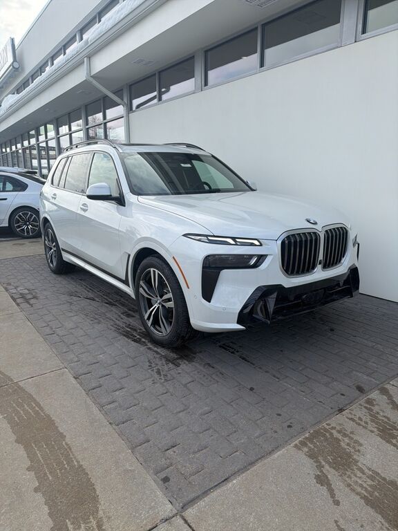 2026 BMW X7