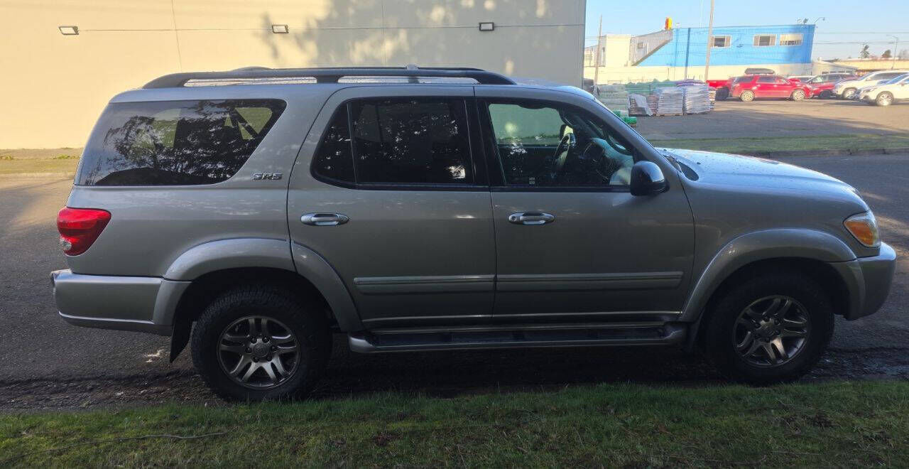 2006 TOYOTA Sequoia