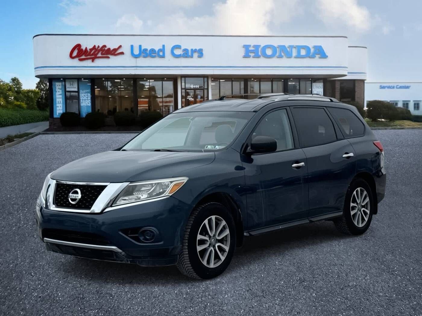 2016 NISSAN Pathfinder