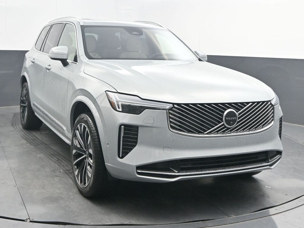 2026 VOLVO XC90