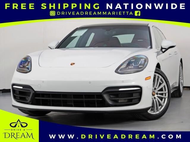 2022 PORSCHE Panamera