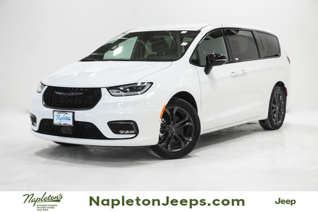 2026 CHRYSLER Pacifica