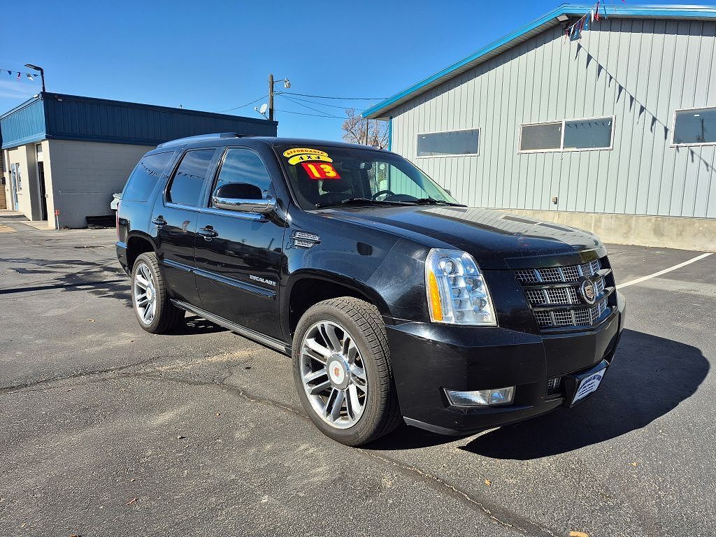 2013 CADILLAC Escalade