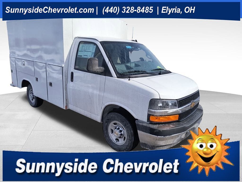 2026 CHEVROLET Express