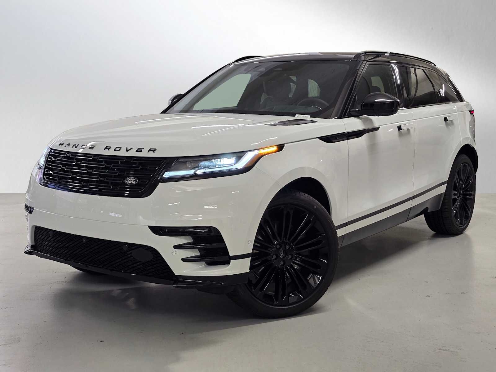 2026 LAND ROVER Range Rover Velar